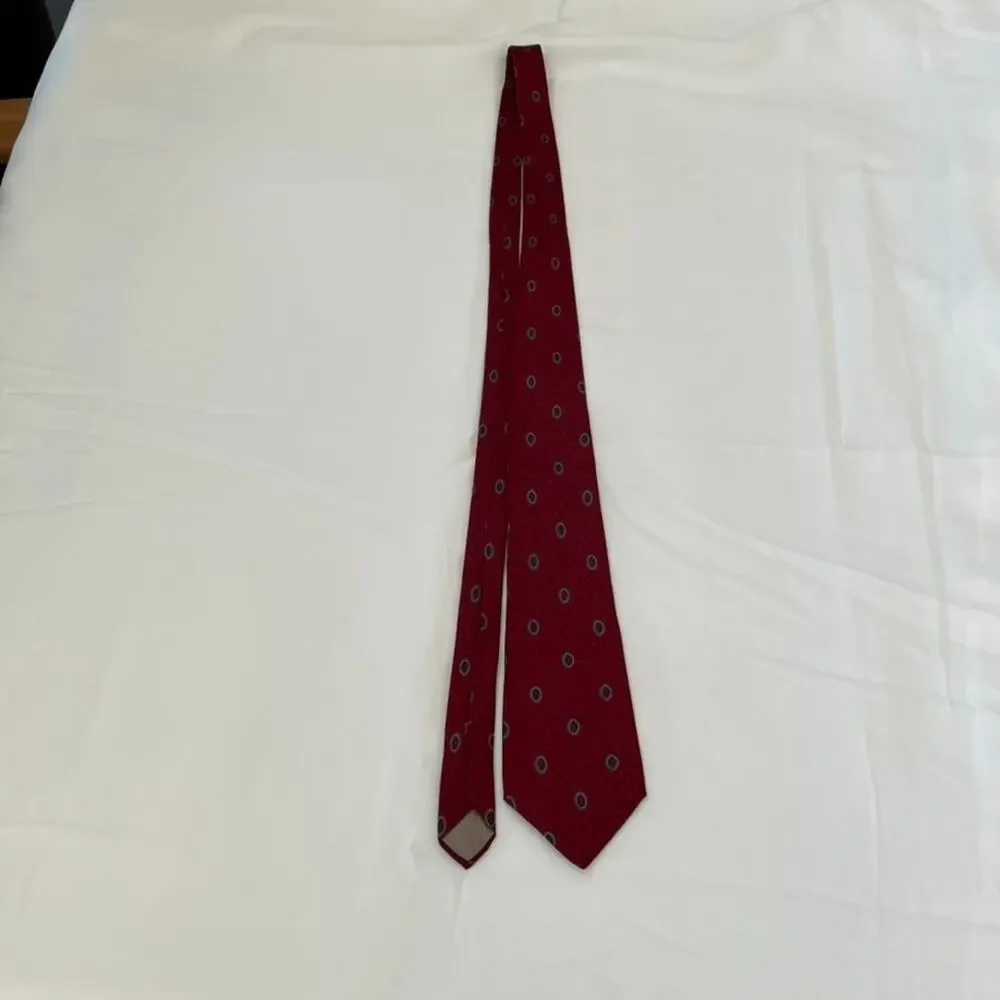 Vintage Christian Dior Mens' Red Silk Neck Tie All Over Print Fabric Woven Italy